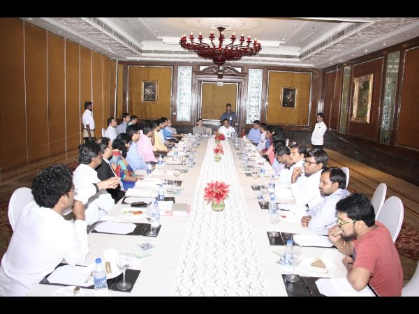  కొత్త సివిల్ సర్వెంట్లకు దిశానిర్దేశం చేసిన మంత్రి కేటీఆర్