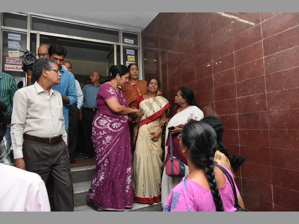 హైదరాబాద్ టు అమరావతి