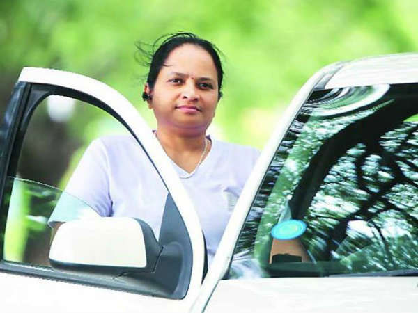 Death of Bengaluru's first woman taxi driver- Foul play not ruled out Death of Bengaluru's first woman taxi driver- Foul play not ruled out
