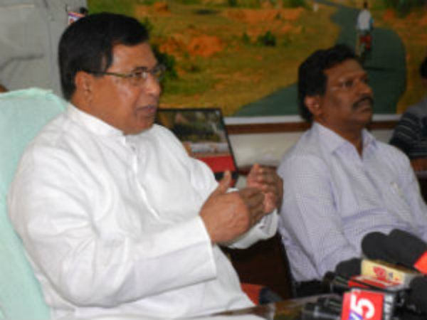 Differences cropped up in Telangana Congress Differences cropped up in Telangana Congress