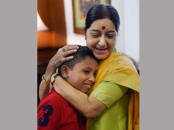 Atlast sonu reached his parents after 6yrs of waiting