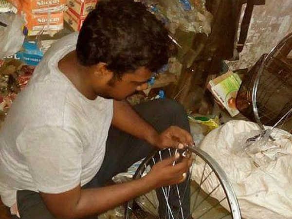  This IAS Officer Would Have Been Repairing Cycles If Not for the Kindness of Strangers