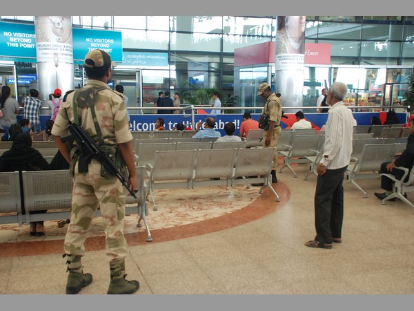  విద్యావంతులు, ఐటీపై పట్టు