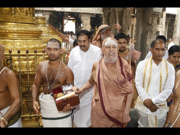 జయేంద్ర సరస్వతి