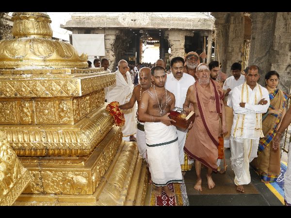 జయేంద్ర సరస్వతి