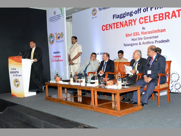 ఉచితం వద్దు: తెలుగు రాష్ట్రాల ఉమ్మడి గవర్నర్