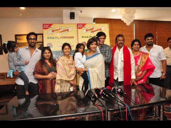  మోహన్ బాబు కోరిక తీర్చిన 'మంచు' లక్ష్మీ 