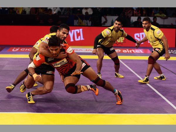 తెలుగు టైటాన్స్ ఆల్‌రౌండ్ షో