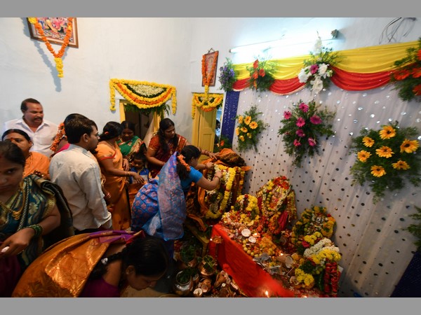 గొల్కోండ బోనాలు గొల్కోండ బోనాలు