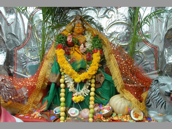 అమ్మవారు అమ్మవారు