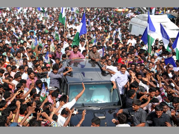  జగన్