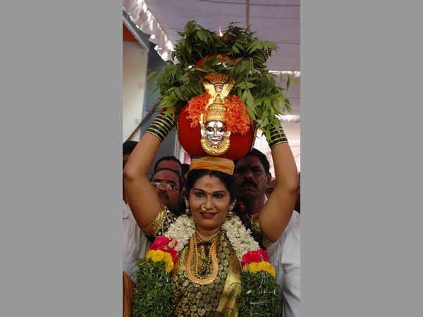 ఉజ్జయిని మహంకాళి బోనాలు ఉజ్జయిని మహంకాళి బోనాలు