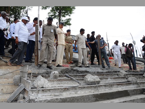 కృష్ణా పుష్కరాలపై సమీక్ష