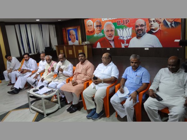 బీజేపీ నేతలు