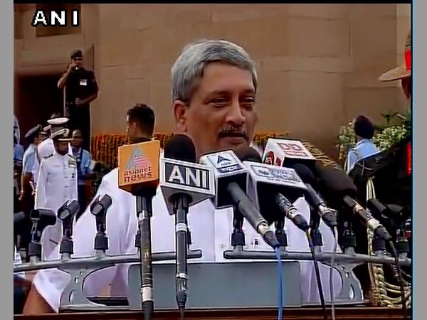 ఏఎన్-32 విమాన జాడలో పురోగతి: రెండు నారింజ రంగు డ్రమ్ముల గుర్తింపు 