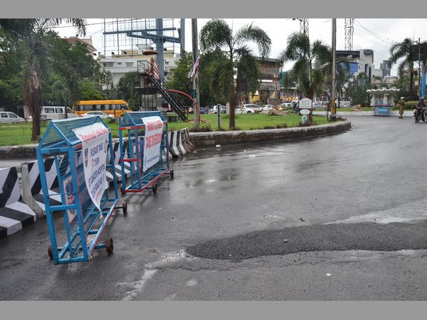 వానొస్తే.. ఇన్ని ఇక్కట్లా ? వానొస్తే.. ఇన్ని ఇక్కట్లా ?