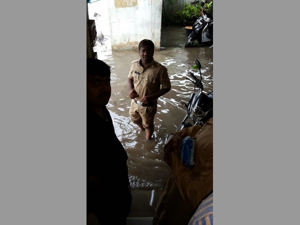 వానొస్తే.. ఇన్ని ఇక్కట్లా ? వానొస్తే.. ఇన్ని ఇక్కట్లా ?