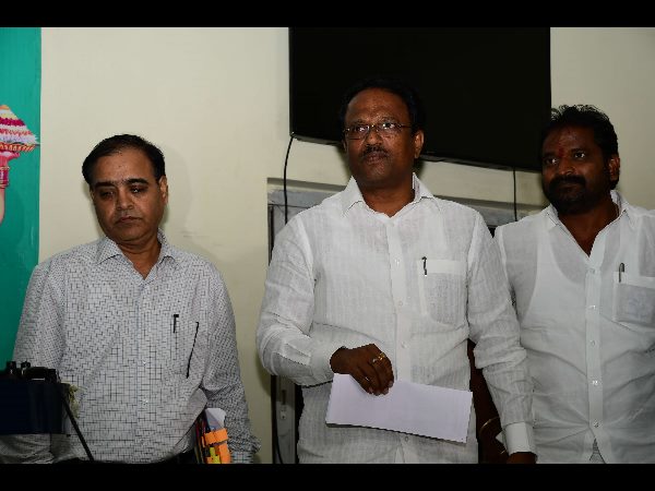 మంత్రి లక్ష్మా రెడ్డి