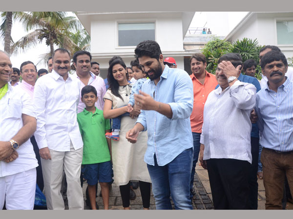 Allu Arjun comments on KCR's Haritha Haram