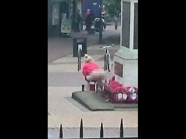 Mother-of-five denies urinating on war memorial on 100th anniversary of the Battle of the Somme Mother-of-five denies urinating on war memorial on 100th anniversary of the Battle of the Somme