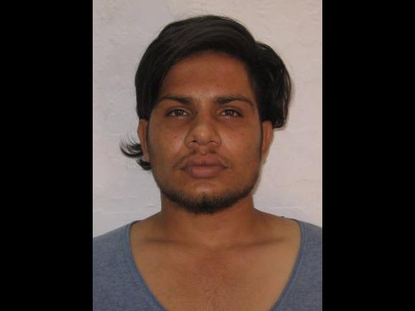  గుట్టు రట్టు: స్టాంప్ పేపర్లపై మత్తుమందు