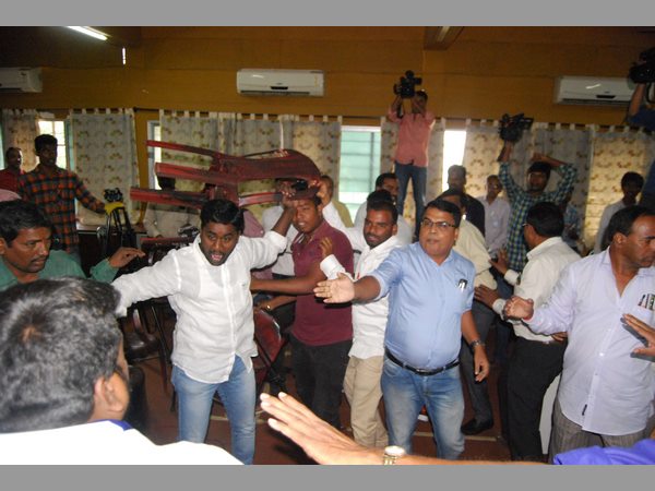 ప్రజాస్వామ్యంపై దాడి : 