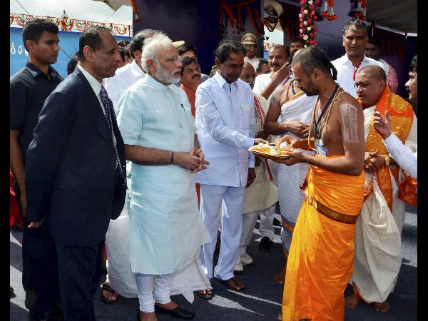 మోడీ-కెసిఆర్