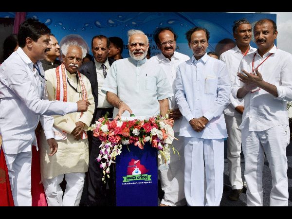 మోడీ-కెసిఆర్