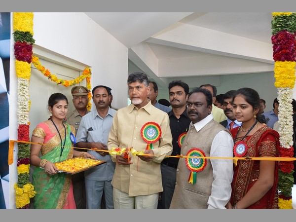 కుప్పంలో చంద్రబాబు