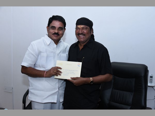 కృష్ణా పుష్కరాలు: ప్రముఖులకు ఆహ్వానాలు