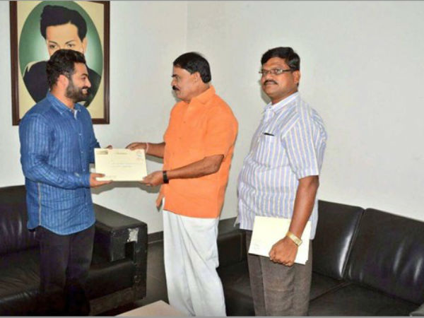 కృష్ణా పుష్కరాలు: ప్రముఖులకు ఆహ్వానాలు