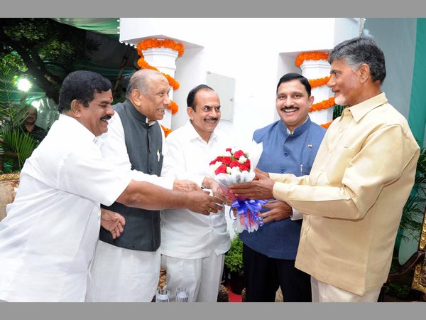  జగన్‌కు చక్రపాణి సూచన