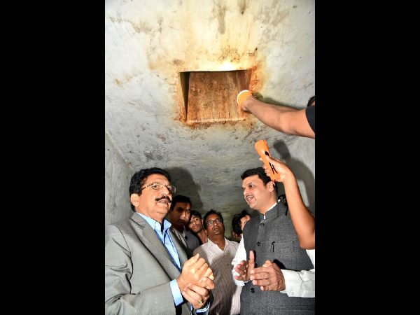  రాజ్ భవన్ కింద అద్బుతమైన బంకర్ (ఫోటోలు)