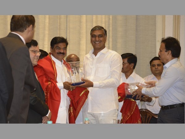 950 టీఎంసీల నీటి సద్వినియోగం