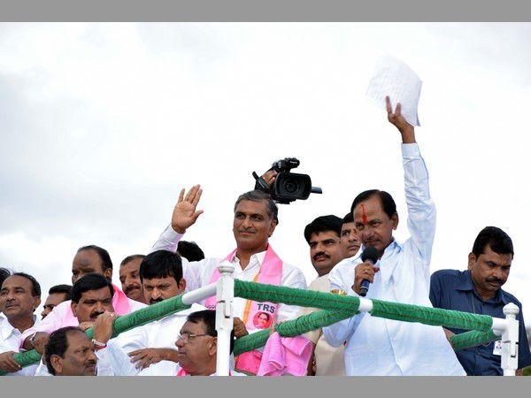 ఇక్కడే ఉంటా, దమ్ముంటే రండి