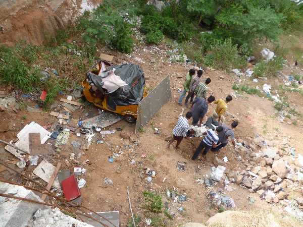 పరిమితికి మించి ప్రయాణం..