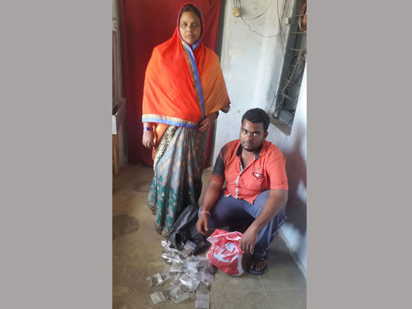 గంజాయితో పట్టుబడ్డారు గంజాయితో పట్టుబడ్డారు