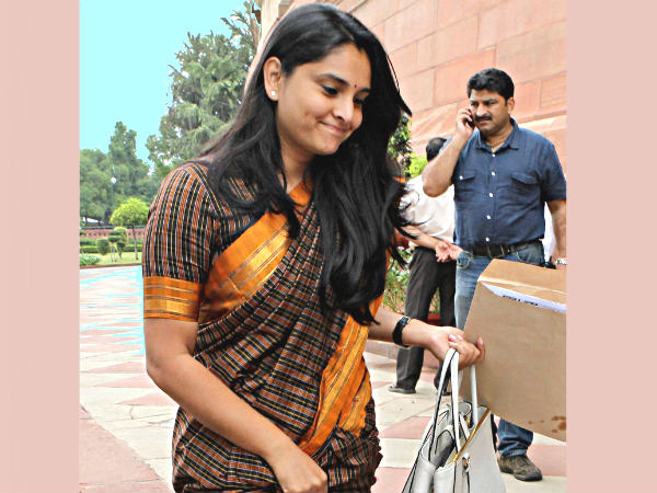 ర్యాలీలో రమ్య