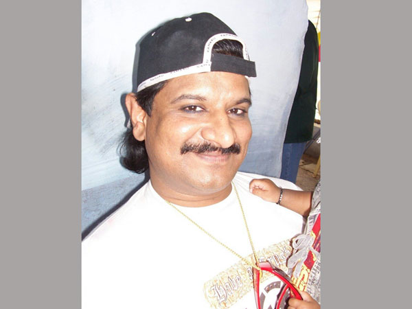 When Nayeem kidnapped and tortured Minister Etela's car driver When Nayeem kidnapped and tortured Minister Etela's car driver