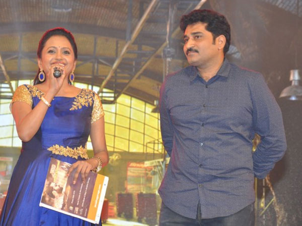 Satires on anchor Suma in janatha garrage audio release function