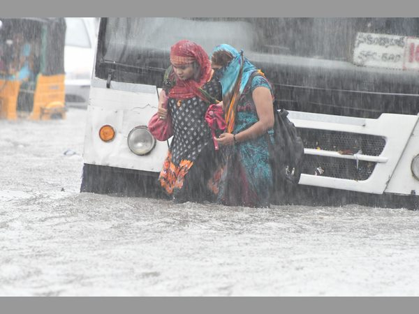 పదహారేళ్ల తర్వాత