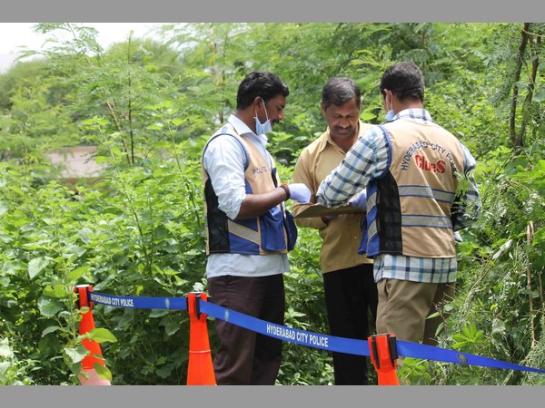 స్థలంలో అవి కనిపించాయి..