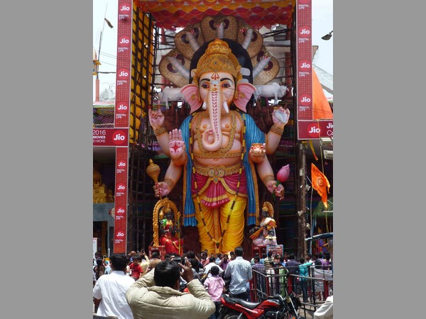 ఖైరతాబాద్ గణపతి