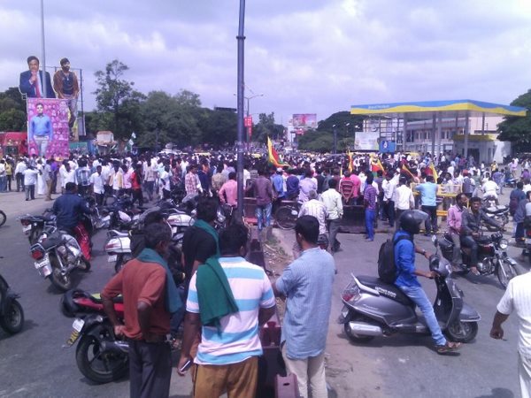 సుప్రీం కోర్టులో ఫిర్యాదు