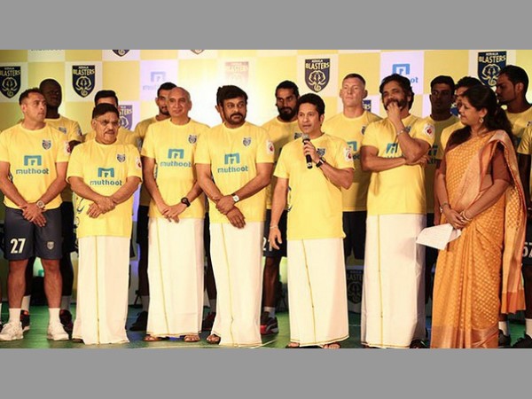 వేదిక మెరిసింది