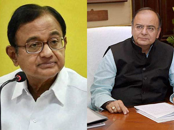 నాడు విభజనపై చిదంబరం, నేడు సాయంపై జైట్లీ