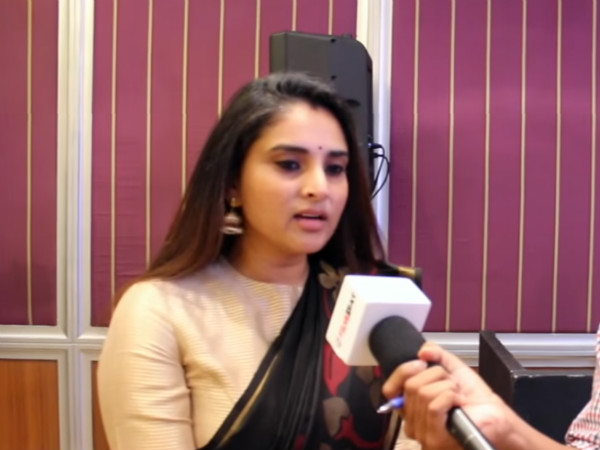 ర్యాలీలో వివాదాస్పద వ్యాఖ్యలు చేసిన రమ్య