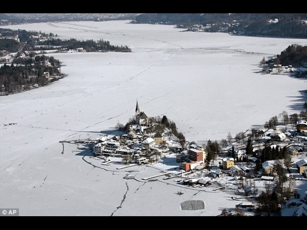 కేసు విచారణ నవంబర్‌లో