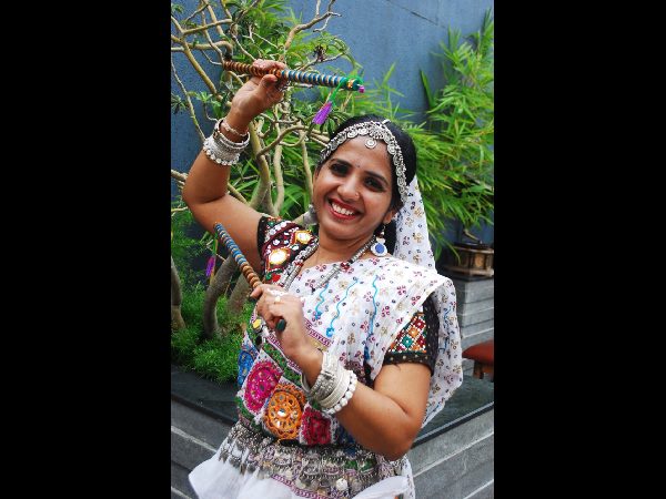 సందడి మొదలు