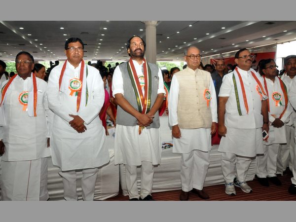 సమావేశంలో..